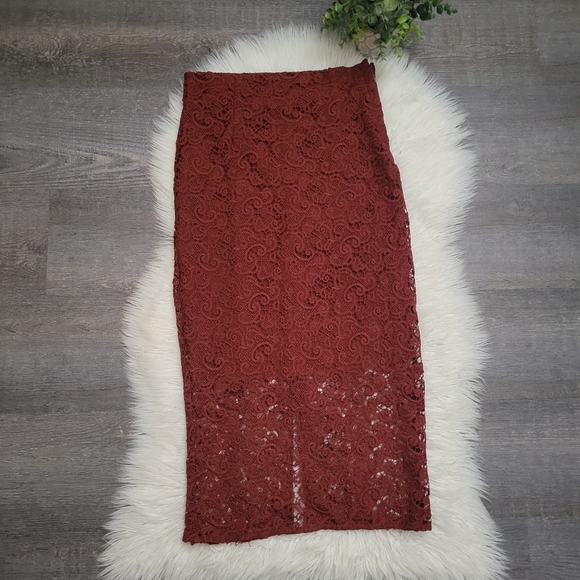 Zara Lace Eyelet Rust Midi Pencil Skirt size small - Picture 4 of 13